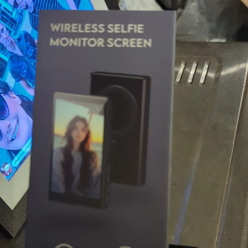 Wireless Selfie Monitor Screen